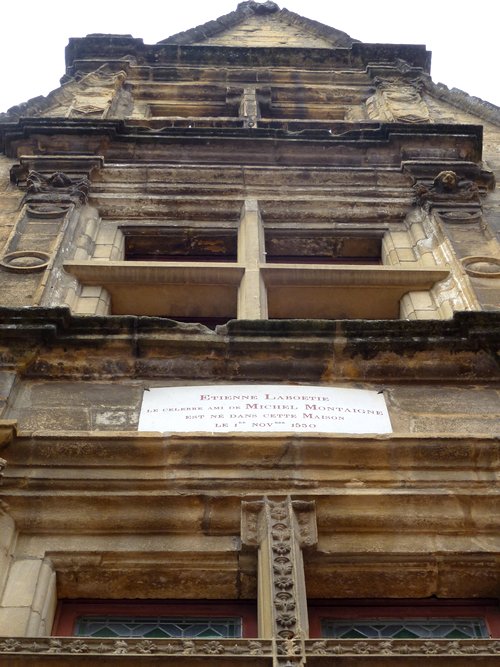 17-perigord-sarlat-house_of_la_boetie