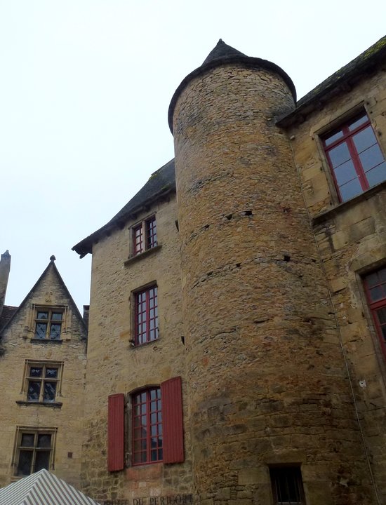 21-perigord-france-medieval_city-sarlat