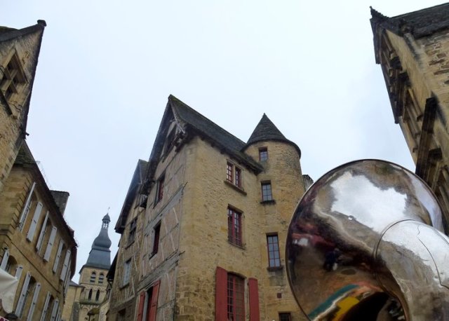 24-cultural_walking_vacations_in_france-perigord