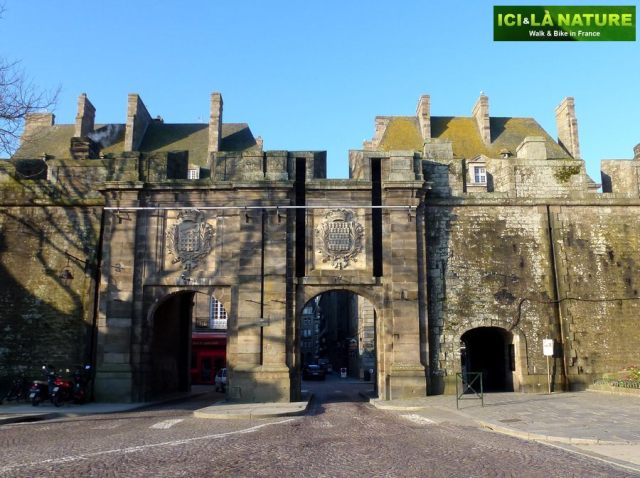 14-brittany-saint-malo-cycling_tours