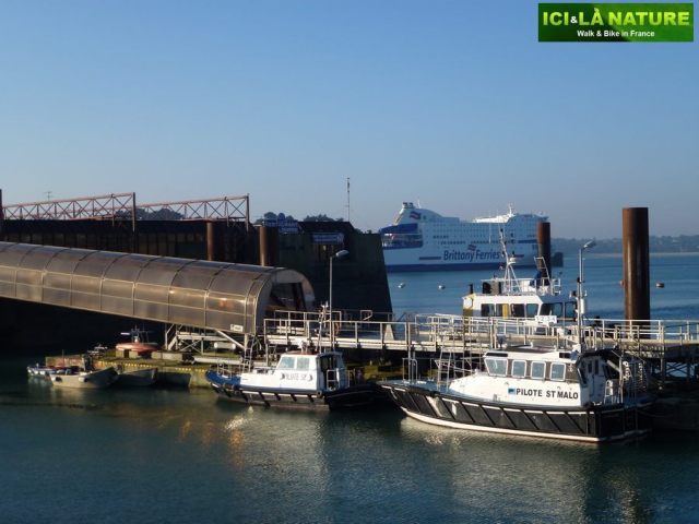 20-biking-tour-france-brittany-saint-malo