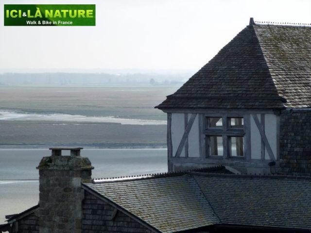 26-biking_holidays_mont-saint-michel-france