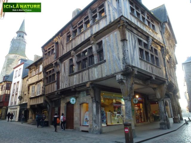 67-discover_france_by_bike-brittany-dinan