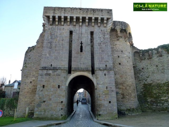 68-tourism_bike_brittany-dinan