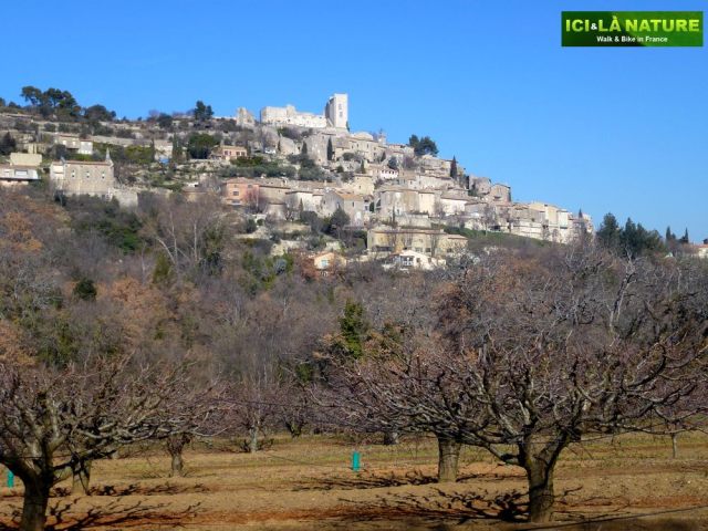 02-biking_in_provence-luberon