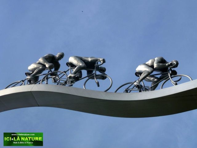 03-cycling monument-tour_de_france