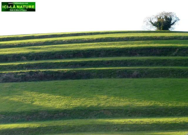 11-ainhoa basque village landscape