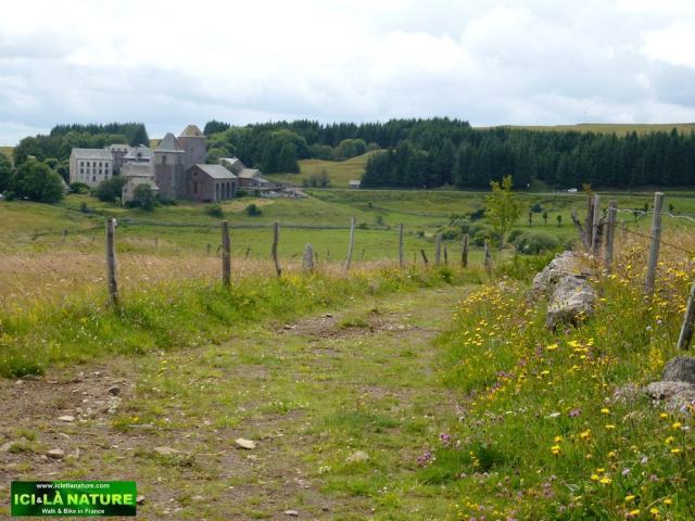 18-ici et la nature hiking holidays the way