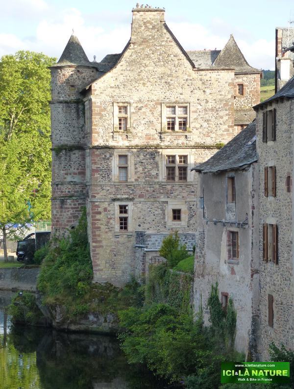 21-walking tour france camino santiago espalion