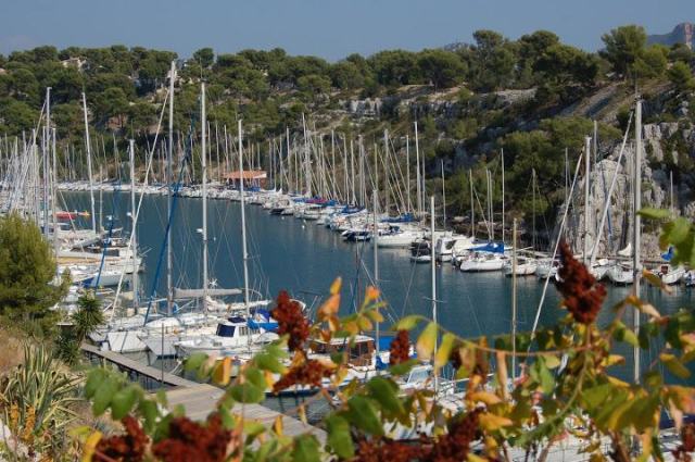 16-waling trail provence calanques