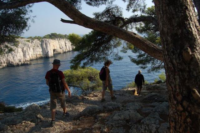 29-hiking holidays calanques provence