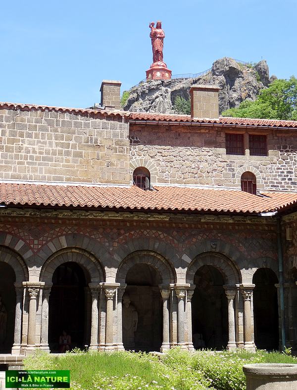 route compostela st james le puy route