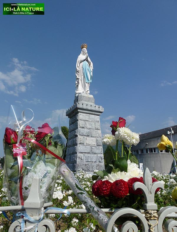 18-statue lourdes virgin