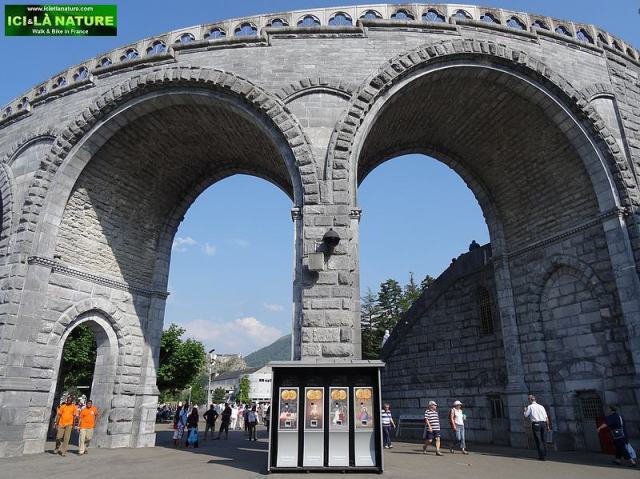 31-pilgrimage lourdes ici et la nature