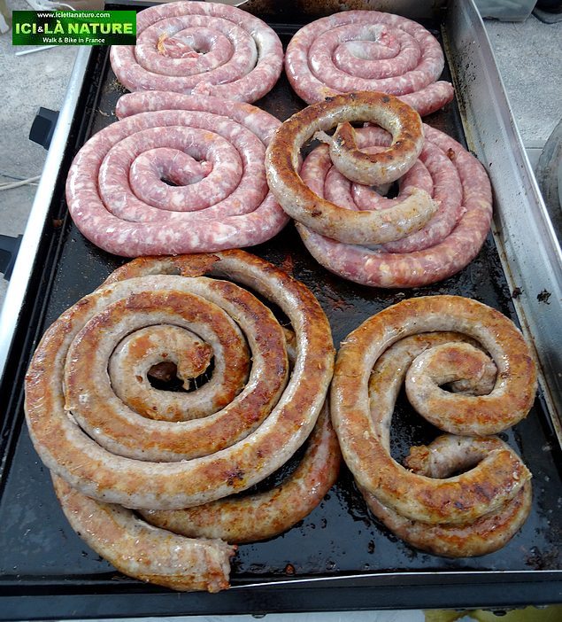 18-france travel basque country walking