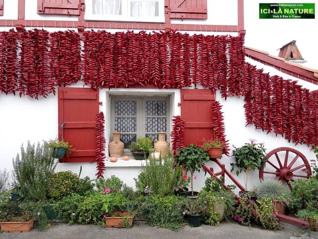 62-basque house espelette