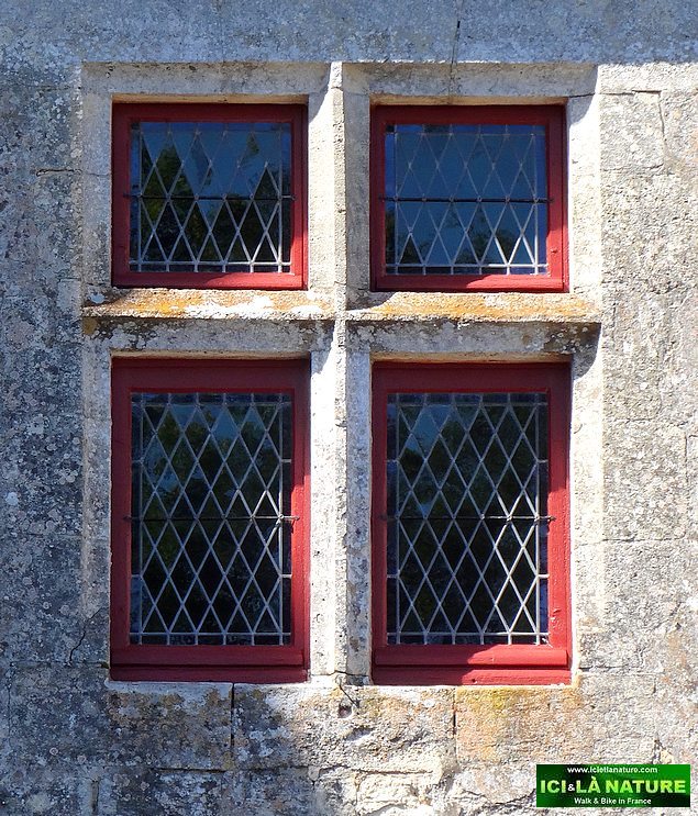 12-hiking discover france bordeaux