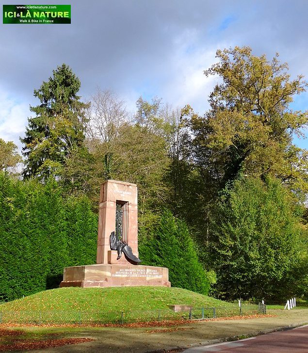 18-memorial armistice 1918 compiegne forest france