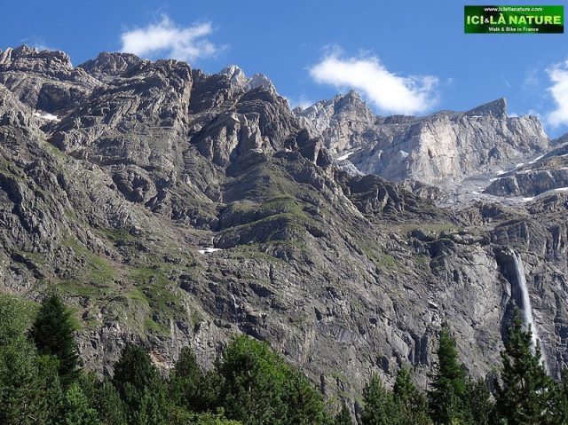 16- pyrenees cirque de gavarnie france