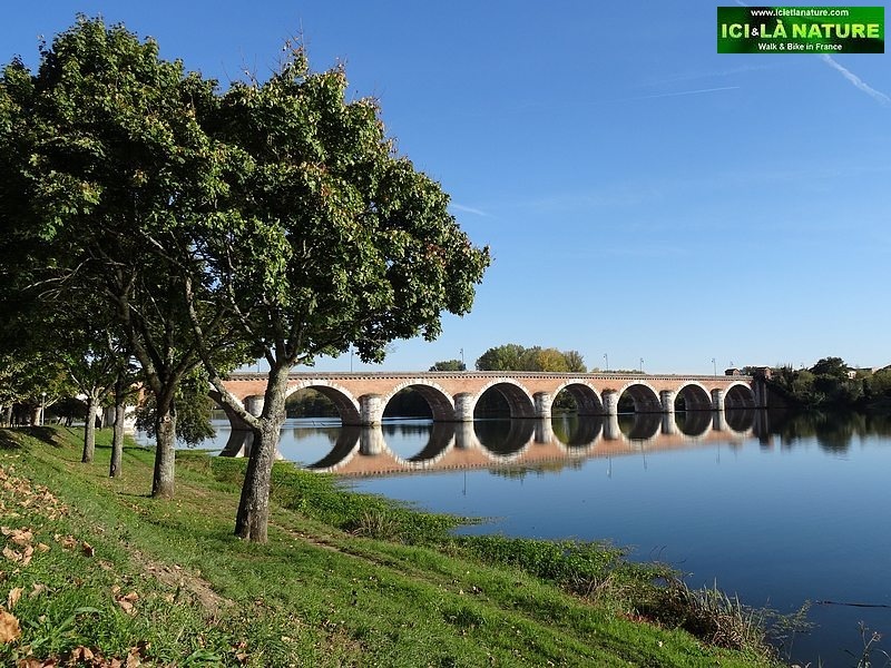 41-hike camino santiago way st james moissac