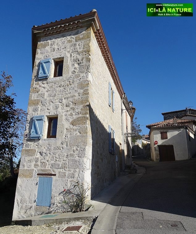 75-camino ways saint james travel france