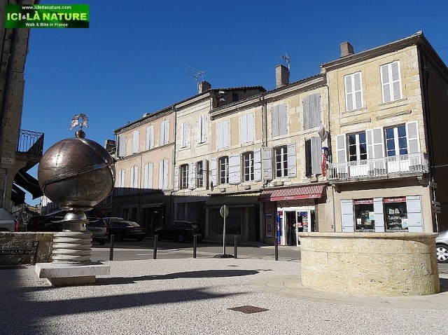 90-hiking camino way saint james lectoure