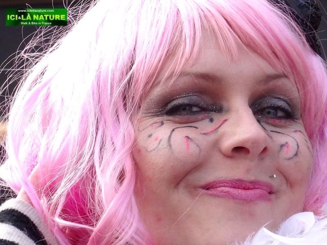 57-walking biking vacations france