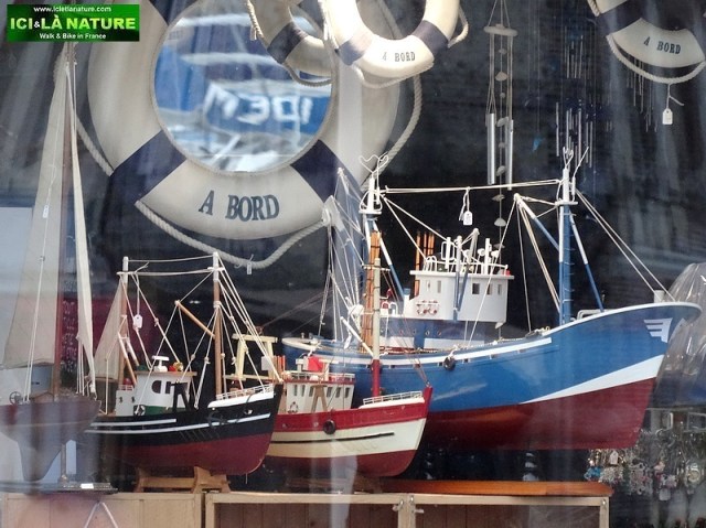 19-honfleur cycling holidays normandy france