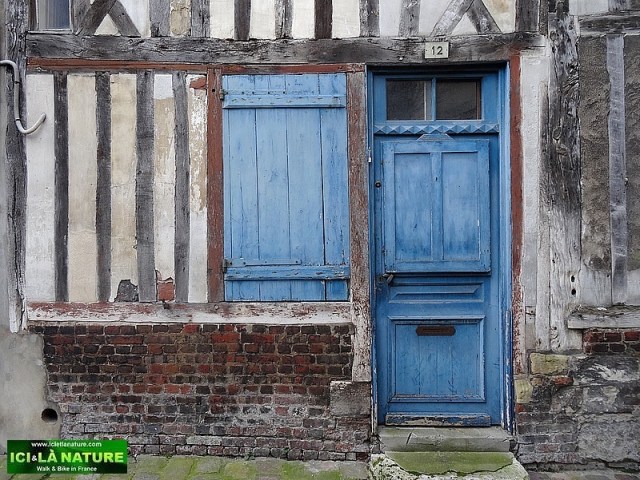 biking holdays france