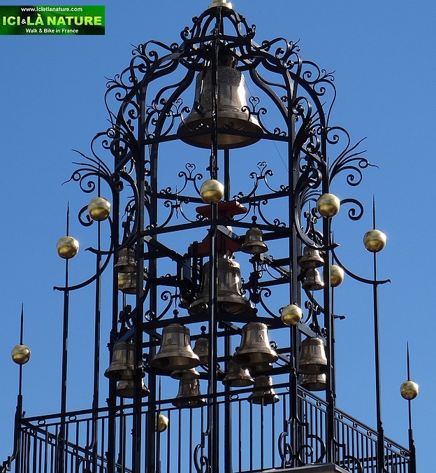 84-Chateau angelus saint emilion