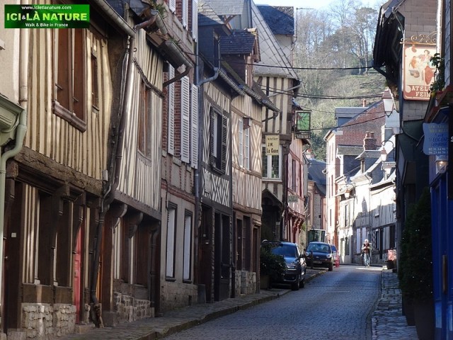 biking normandy coast