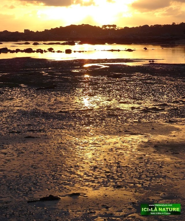 04- hiking holidays france brittany