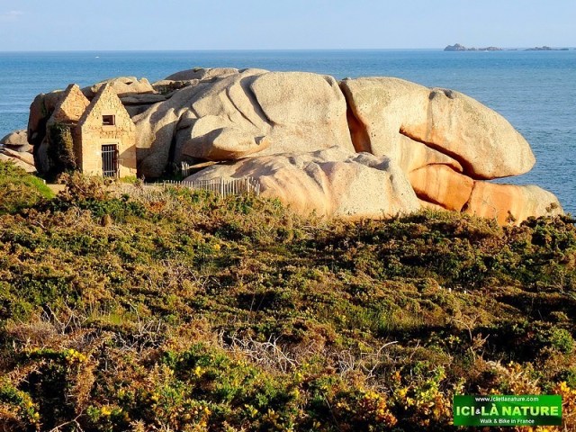 La côte de Granit Rose - Voyages, randonnées