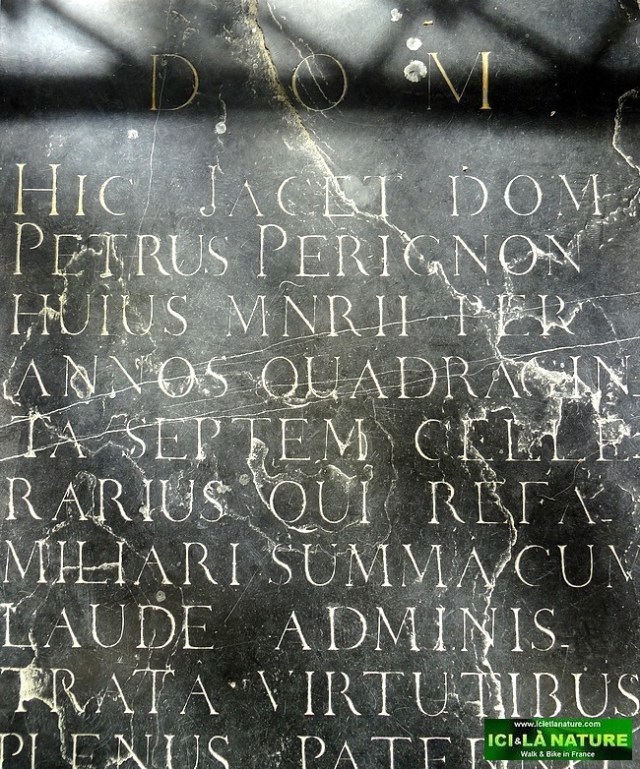07-dom perignon grave