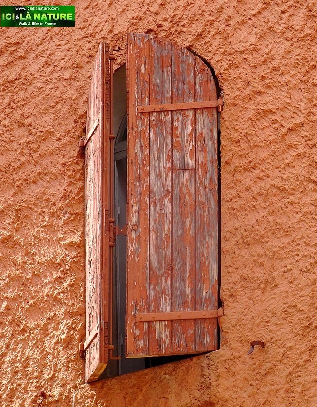 20-roussillon luberon provence