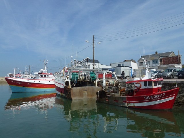 24-grandcamp-maisy harbour normandy