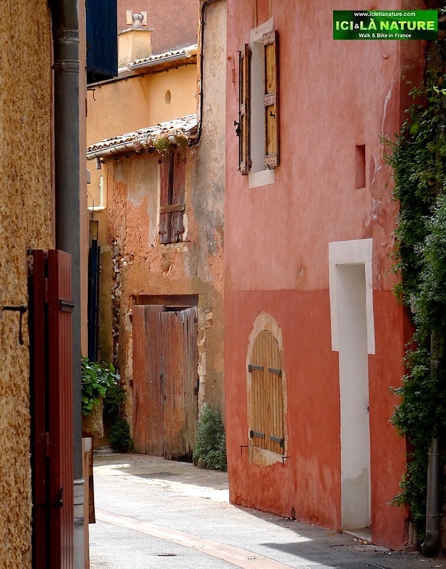 26-roussillon provence road trip