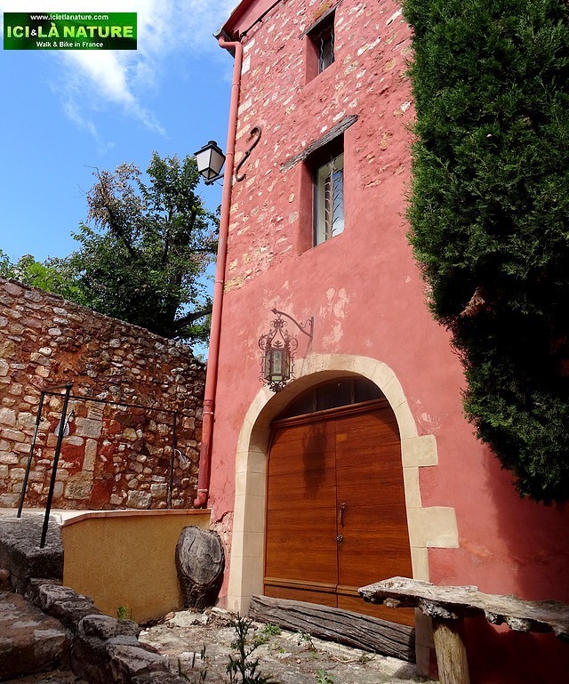 36-provence village roussillon