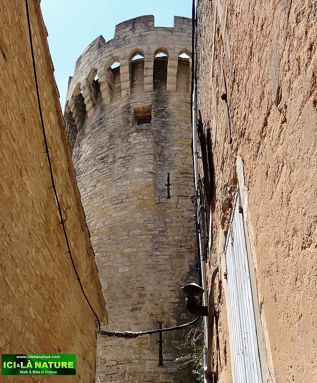 39-gordes provence luberon