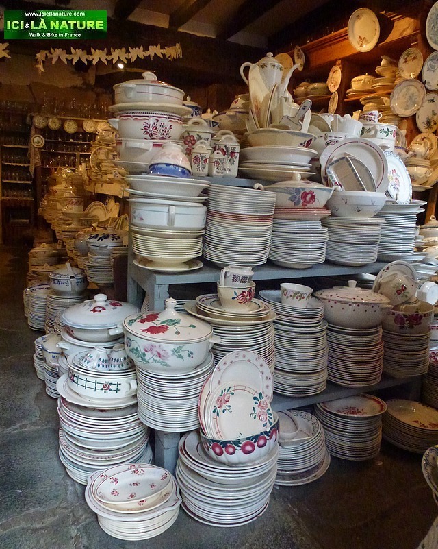 44-brittany walking coast