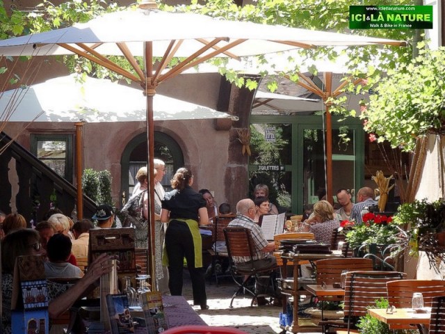 holidays , tours , trips and trails in France