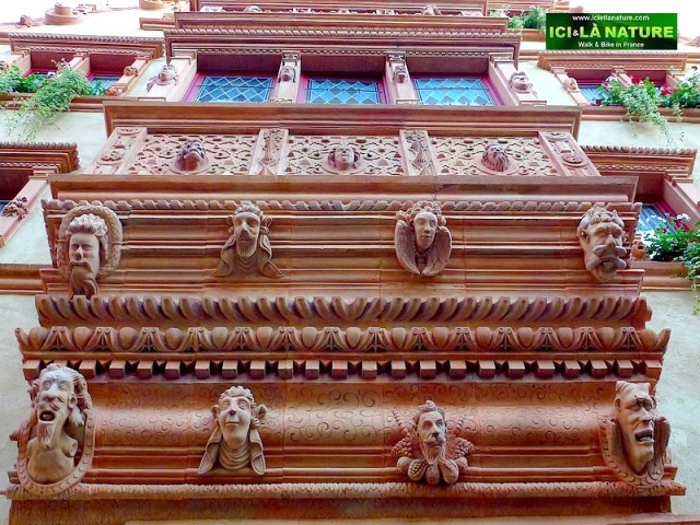 84-maison des têtes heads house colmar