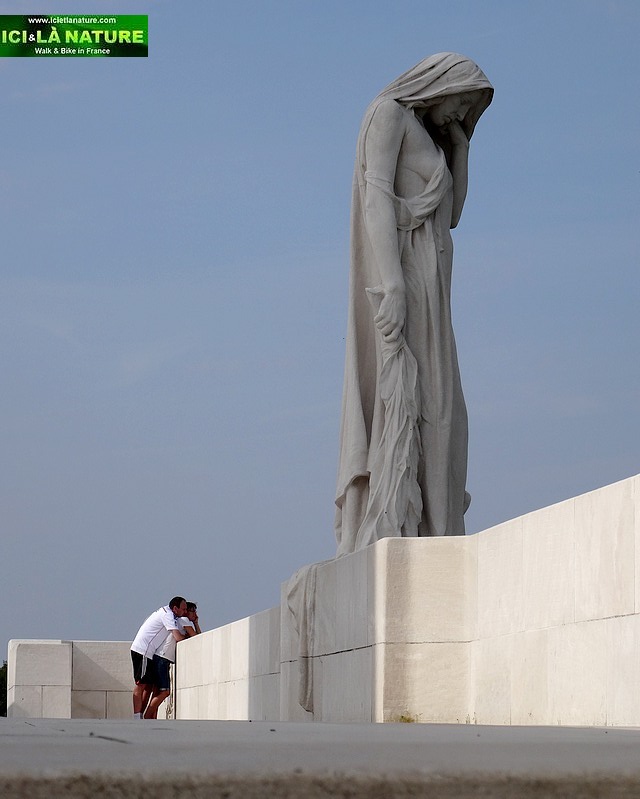 ici et là nature walk and bike in france