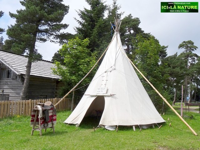 45-tepee tente indien mont lozere