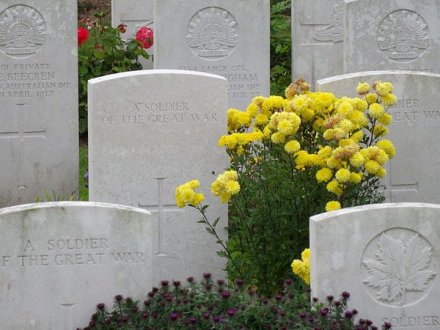 cabaret rouge commonwealth cemetery great war france