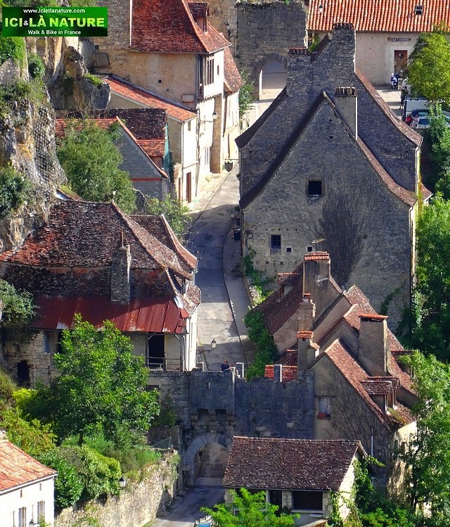 05-walking holidays france perigord