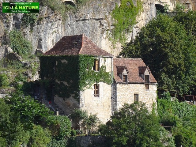 06-great walking holdays perigord france