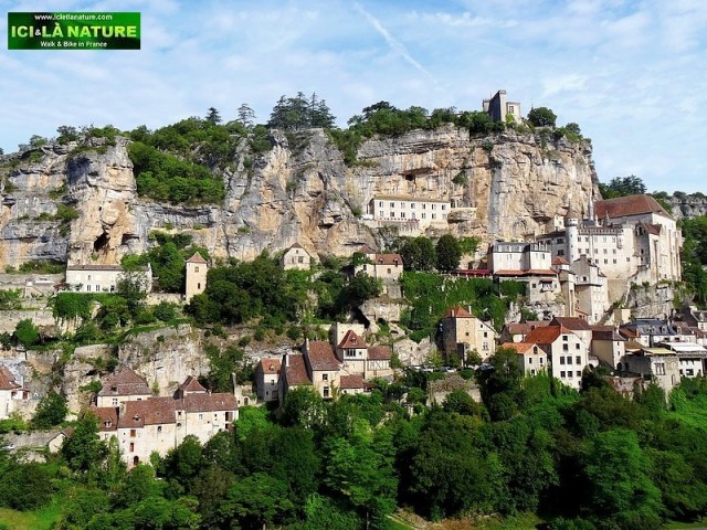 09-walking holidays france perigord