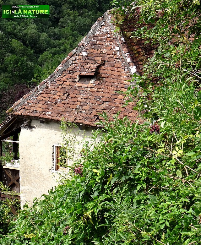 24-holidays in perigord france