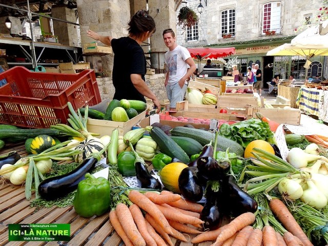 50-hiking and biking holidays in dordogne perigord martel